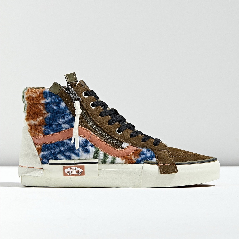 Vans Sk8-Hi Reissue Cap Sherpa Sneaker
